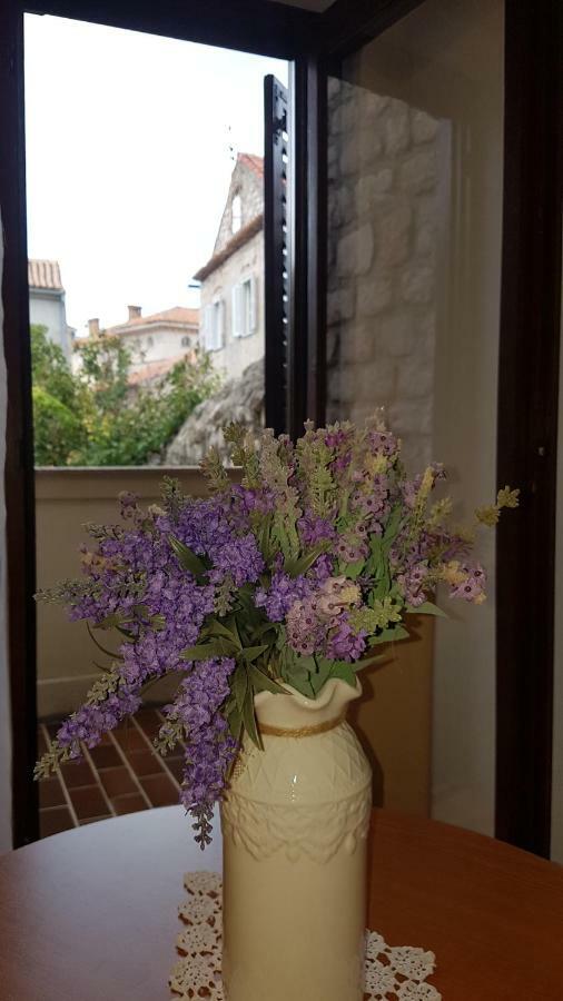 Apartment Lavanda Garden Раб Экстерьер фото