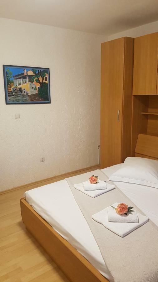 Apartment Lavanda Garden Раб Экстерьер фото